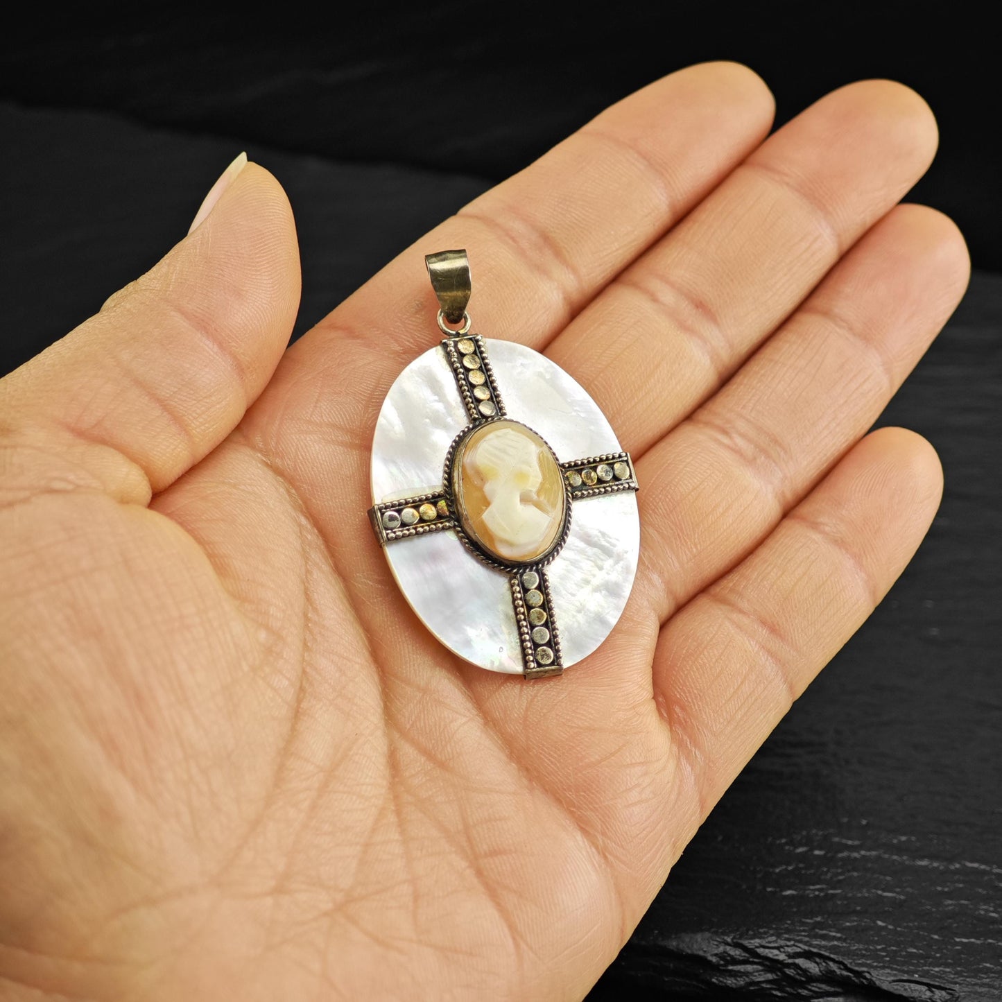 MOP Cameo Pendant Sterling Silver P3034