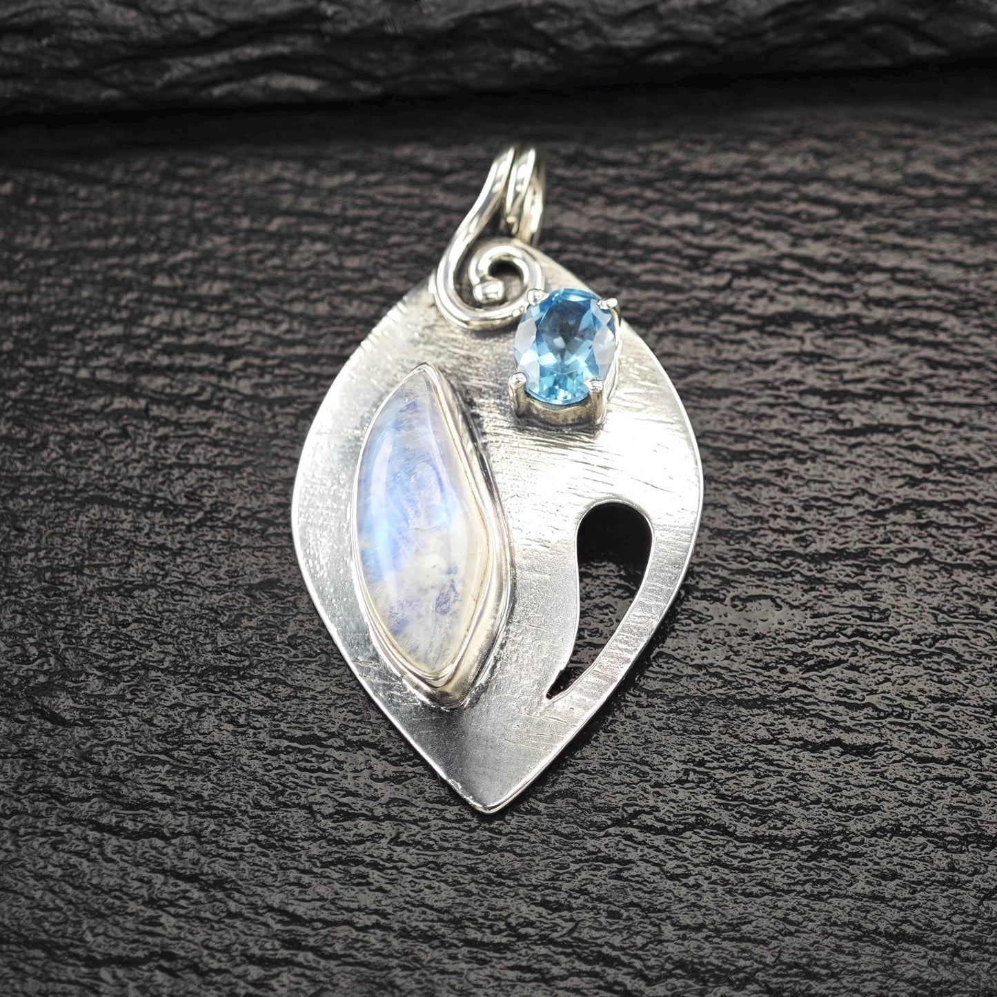 SJ Moonstone, Topaz Pendant Sterling Silver P2712