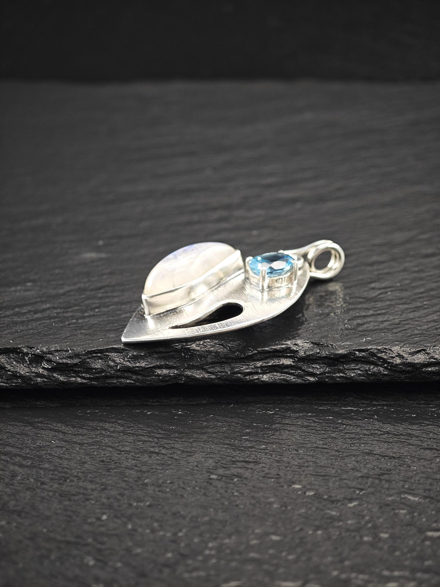 SJ Moonstone, Topaz Pendant Sterling Silver P2712