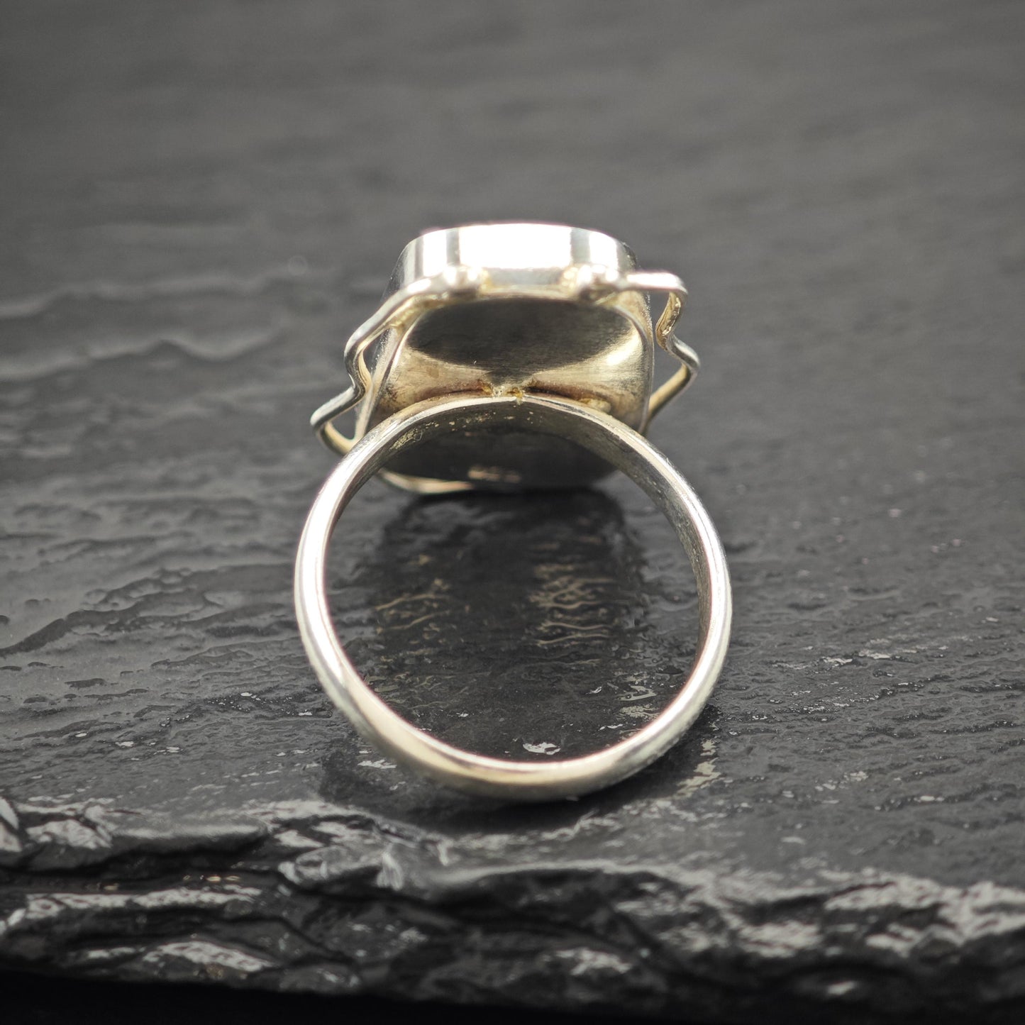 Sterling Silver Ring: Sea Glass Centerpiece - Vintage Style Size 8