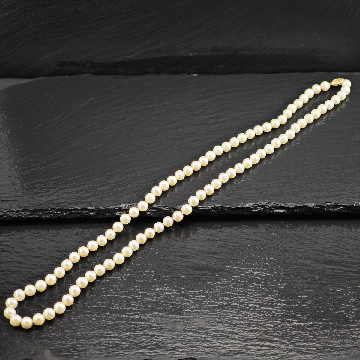 7mm White Pearl 14K Gold Clasp Beaded Necklace N2777
