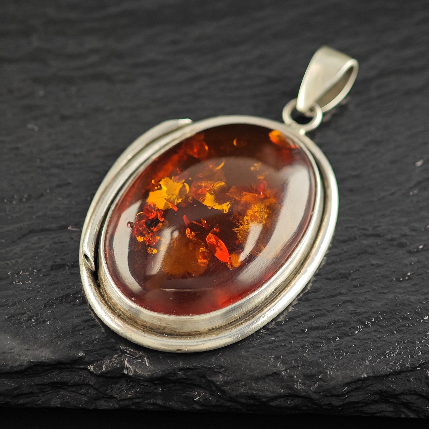 Vintage Oval Amber Pendant Sterling Silver
