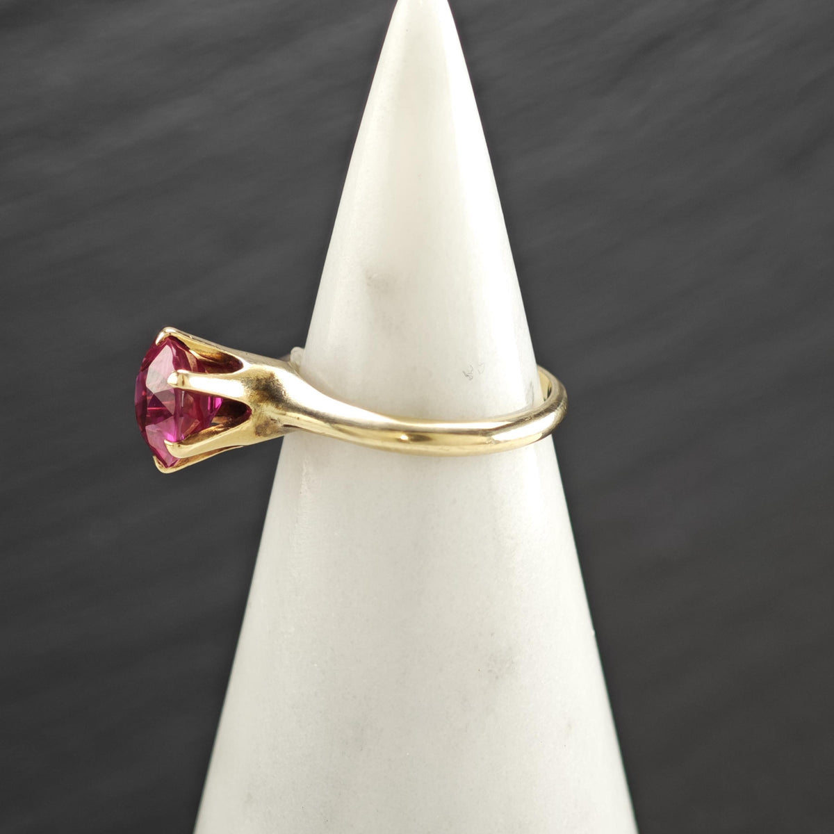 Antique Pink 7mm Flux Ruby 10K Gold Ring Sz 4 R6776