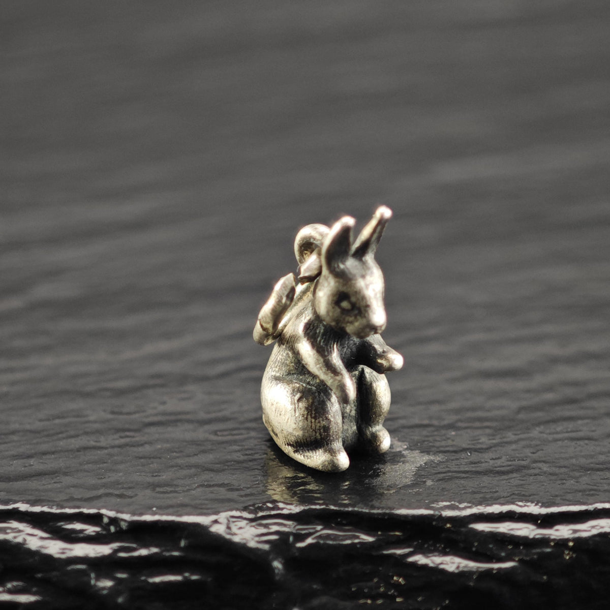 Vintage Retired James Avery Sterling Silver Rabbit Charm P3168
