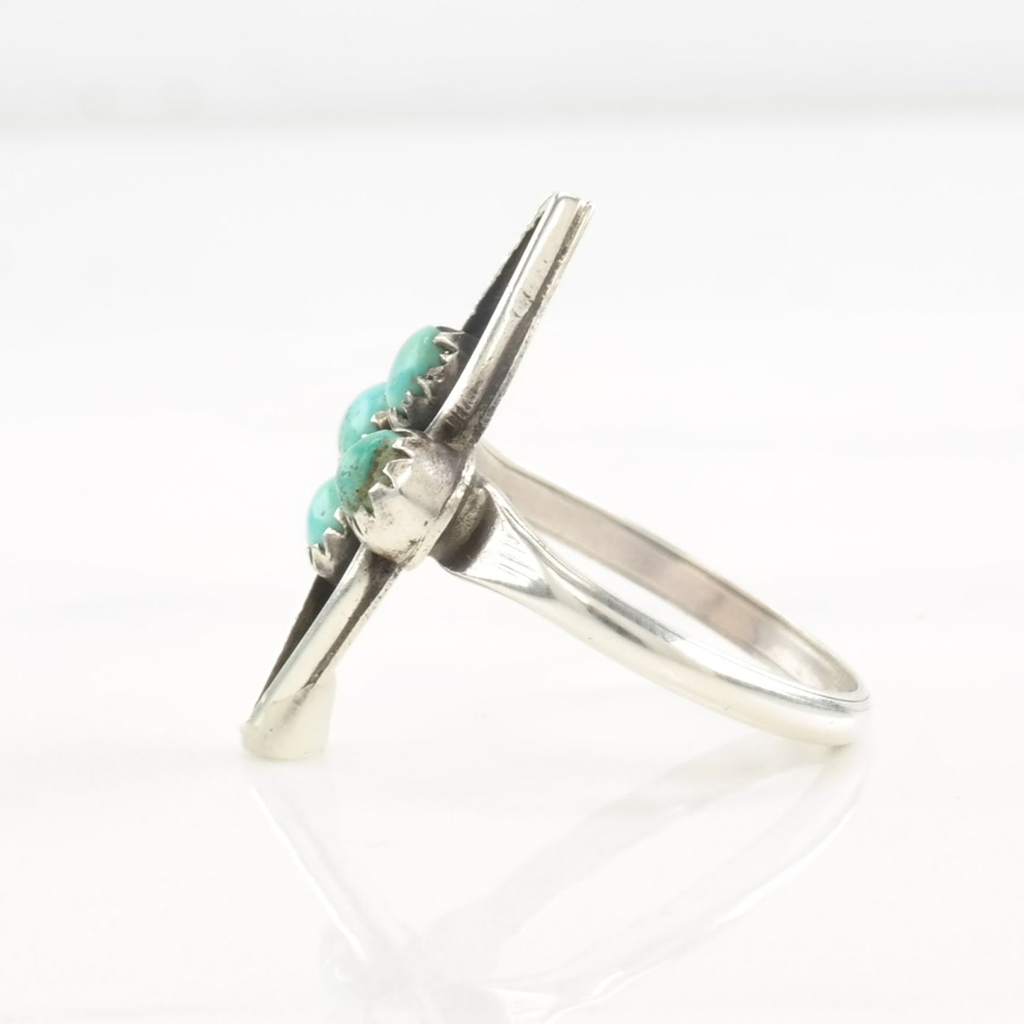 Native American Ring Turquoise Snake Eye Sterling Silver Size 6 3/4