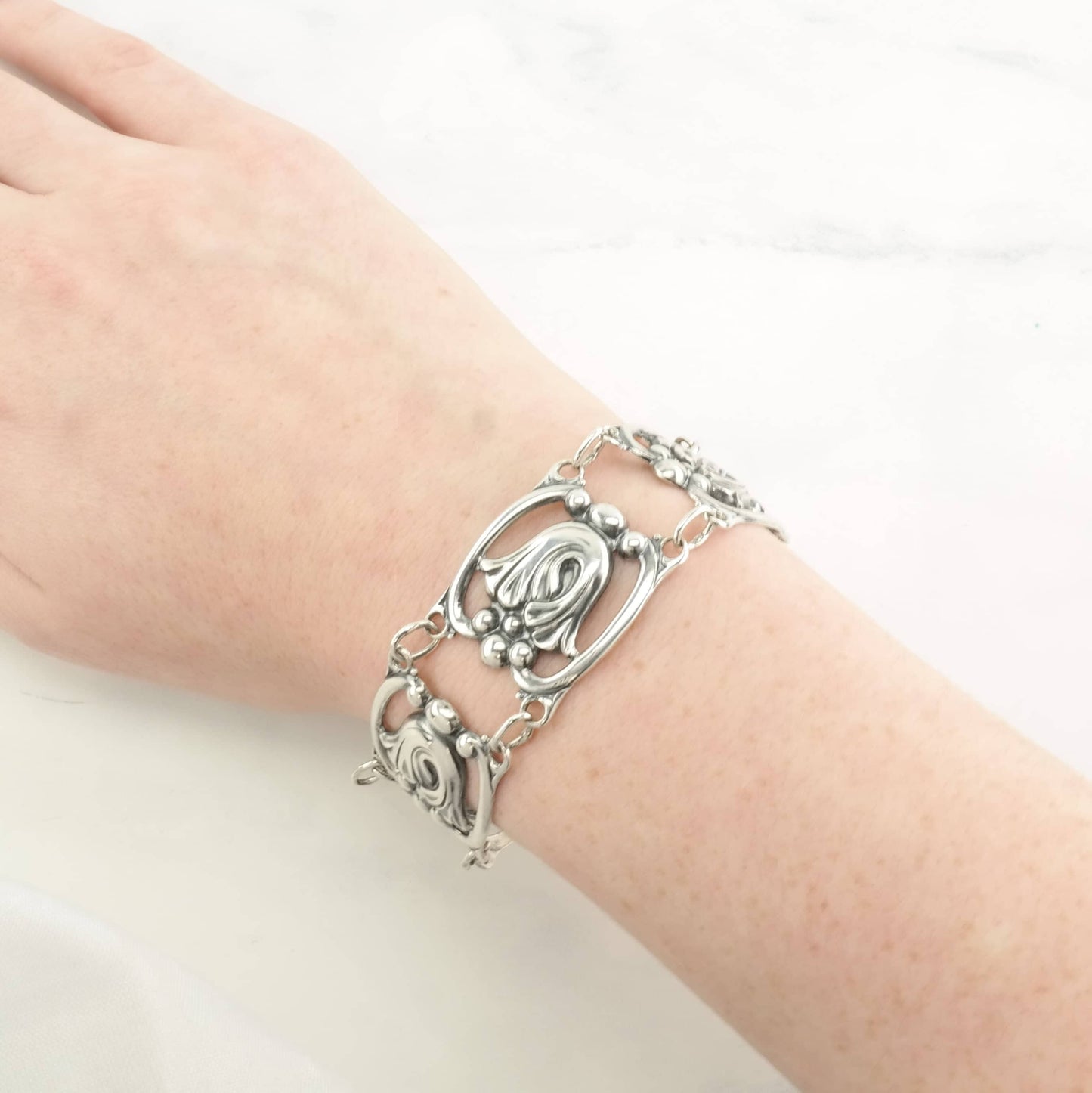 Vintage Art Nouveau Style Sterling Silver Link Bracelet Floral