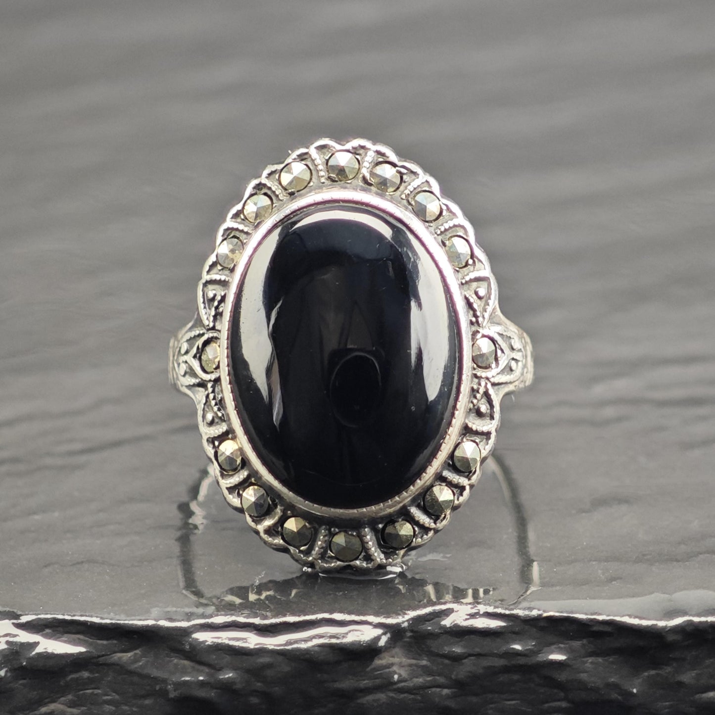 Art Deco Uncas Onyx Sterling Silver Ring Sz 5 1/2 R6713Dor