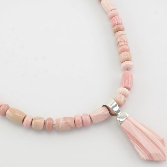 Vintage DTR Sterling Silver Pink Agate Beaded Necklace