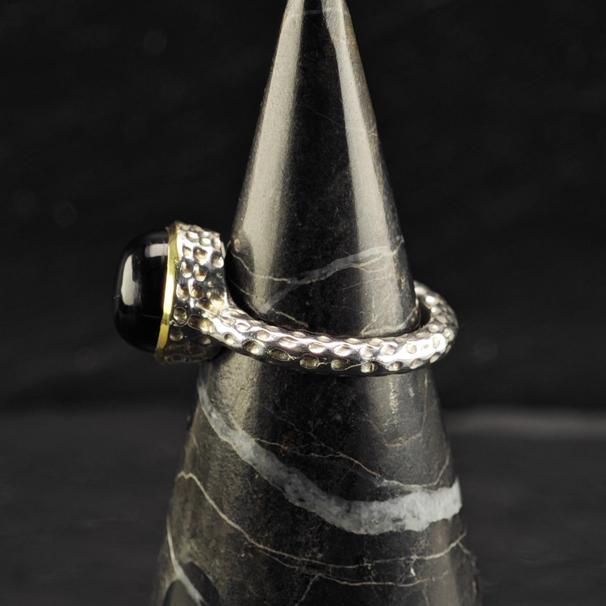Vintage Midas Onyx 14K Gold Bezel Sterling Silver Ring Sz 7 R6859