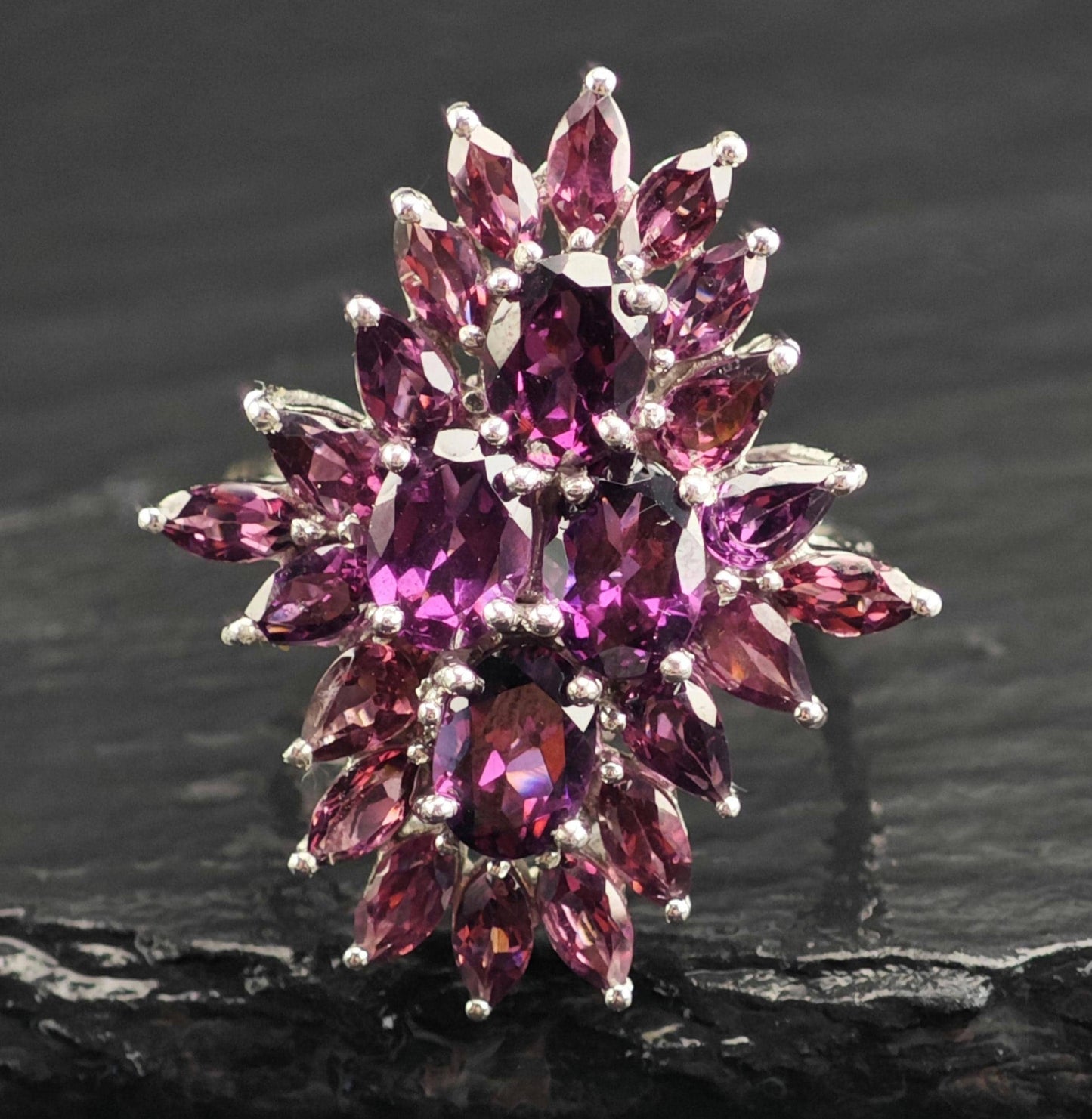 Garnet Cluster Sterling Silver Ring Sz 8 1/4 R6590