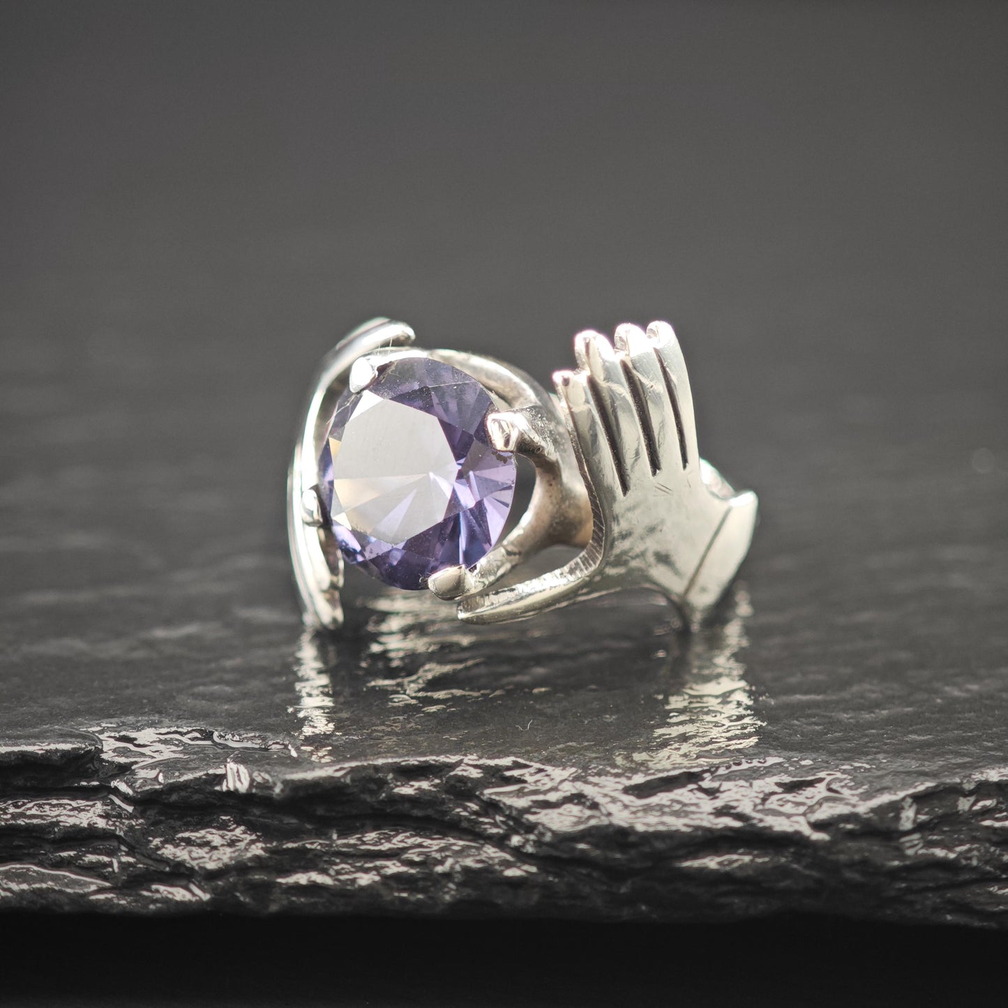 Mexican Alexandrite Hands Ring Sterling Silver, Color Change