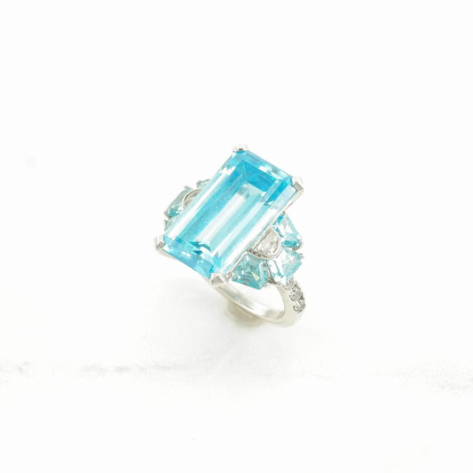 Sterling Silver Ring CZ Aqua Like Color Blue Size 5