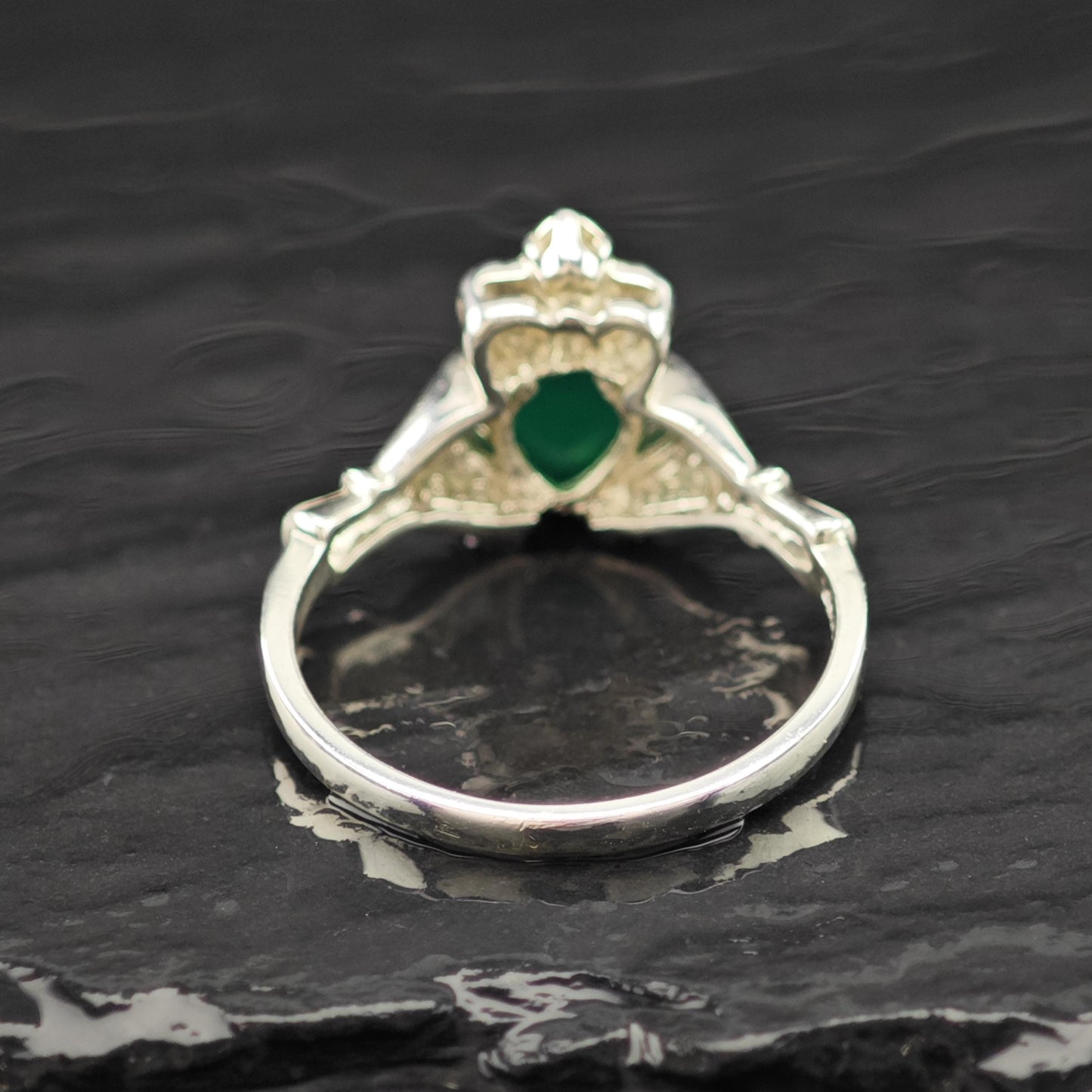 Claddagh Green Chrysoprase Ring Sterling Silver Sz 7 3/4 R6247