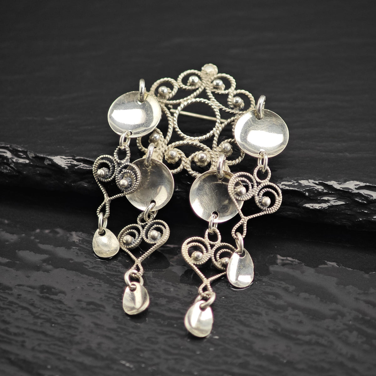 Scandinavian Dangle Hearts Sterling Silver Brooch B2266