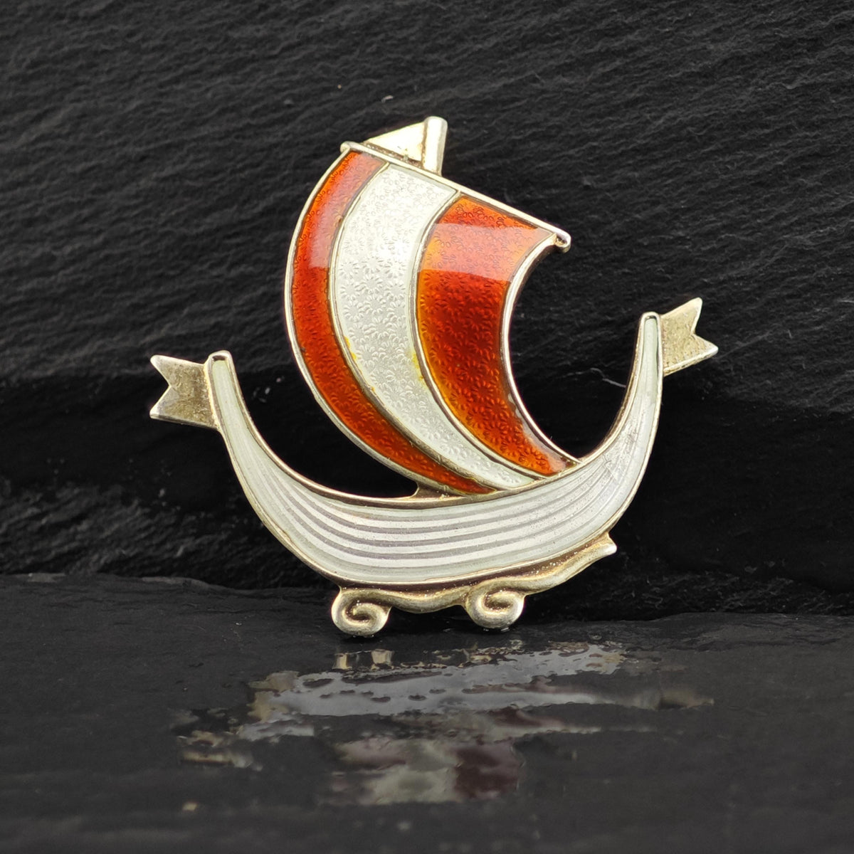 Norwegian Enamel Sailboat Sterling Silver Brooch/Pendant B2280