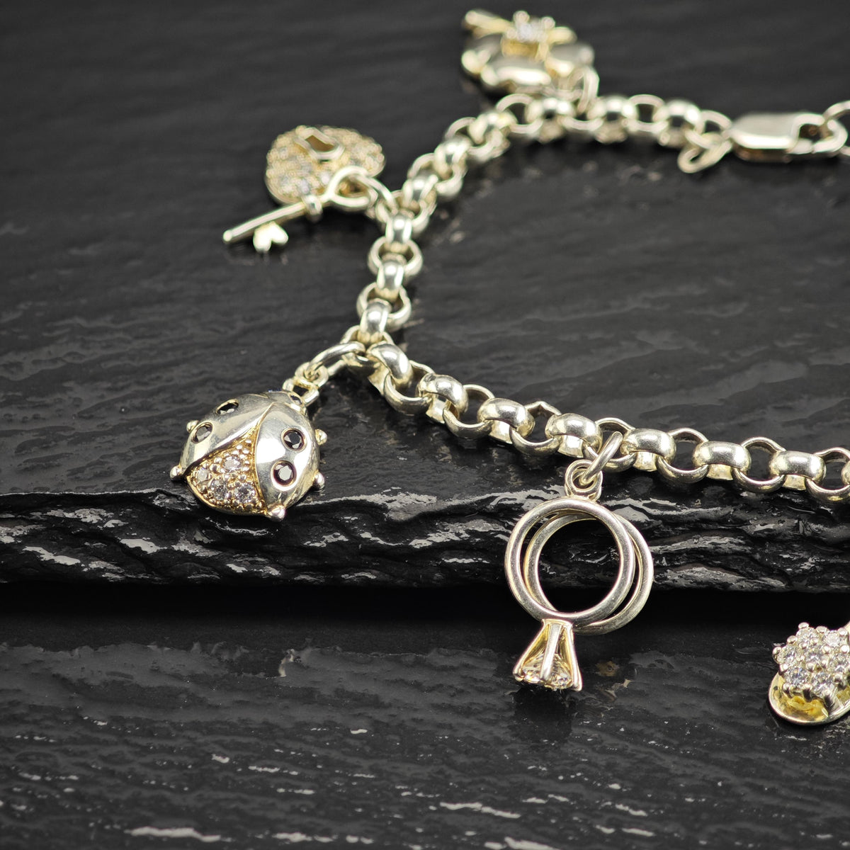 Charm Sterling Silver Bracelet Sz 6 3/4" BR3161