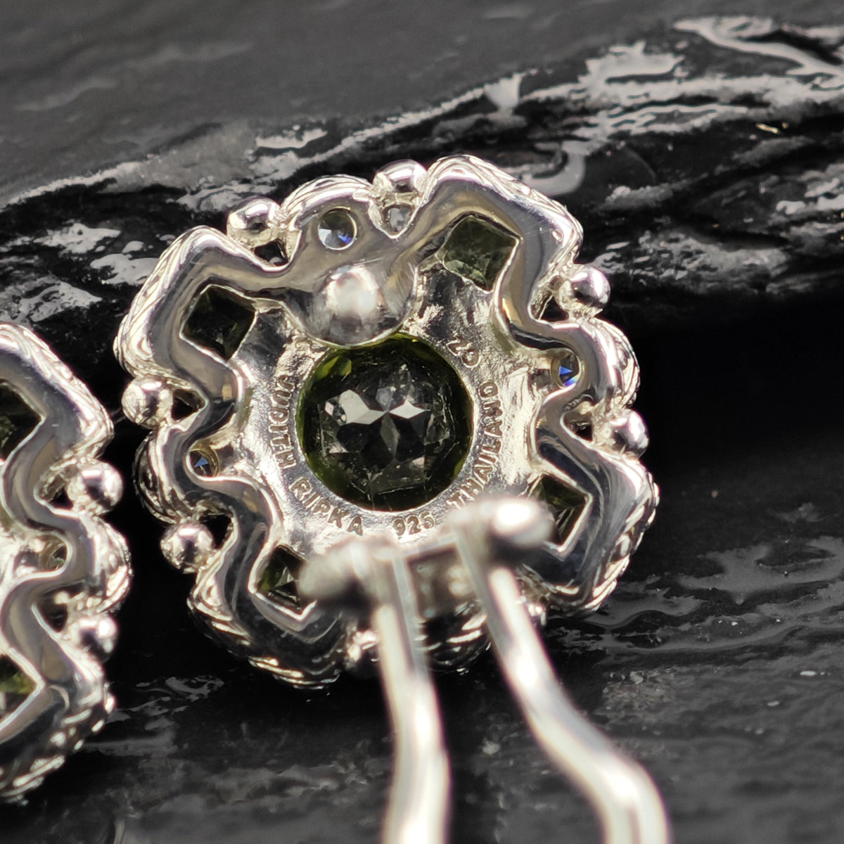 Vintage Judith Ripka Peridot Green CZ Stud Sterling Silver Earrings ER3235