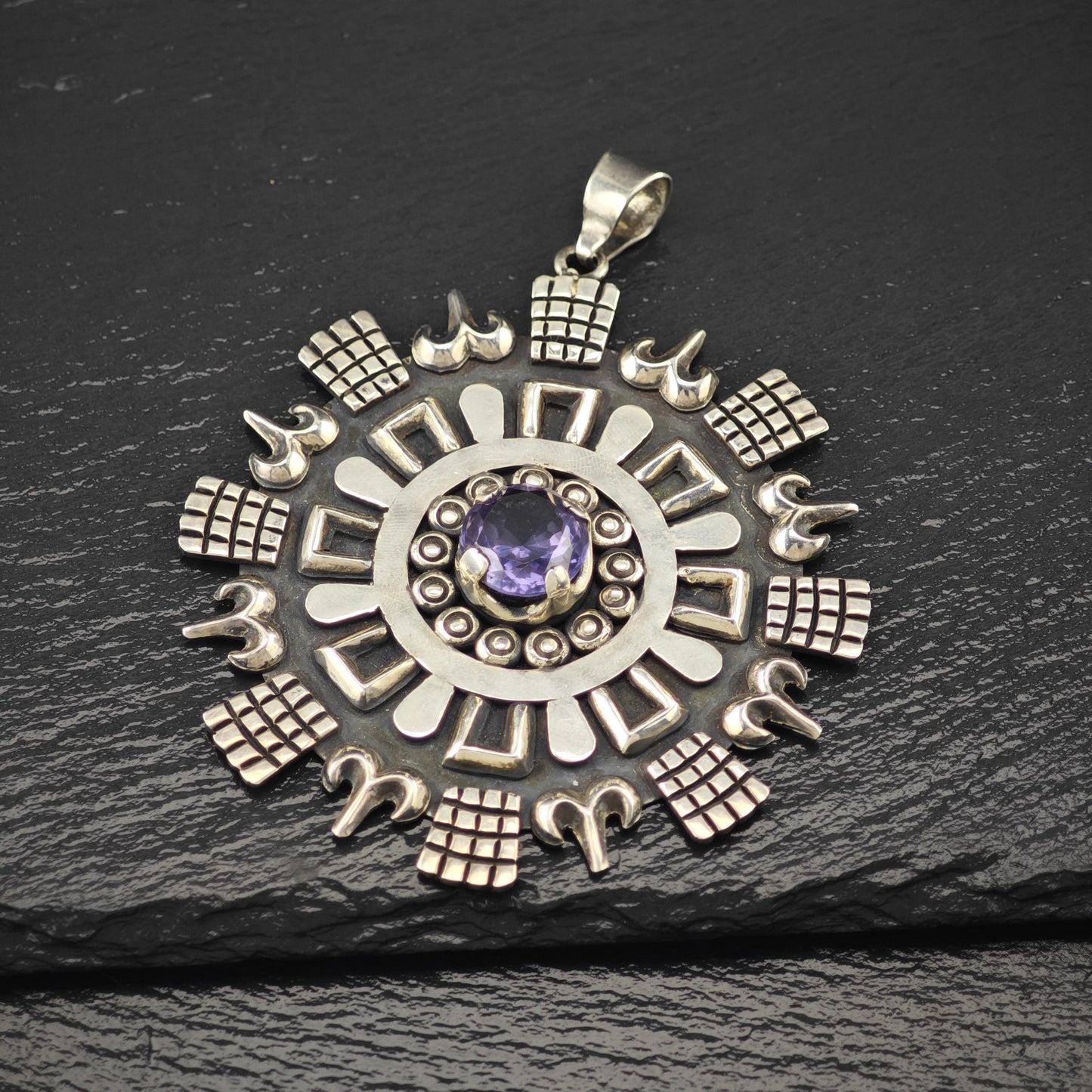 Lg Color Change Corrundum Mexican Pendant Sterling Silver P2827