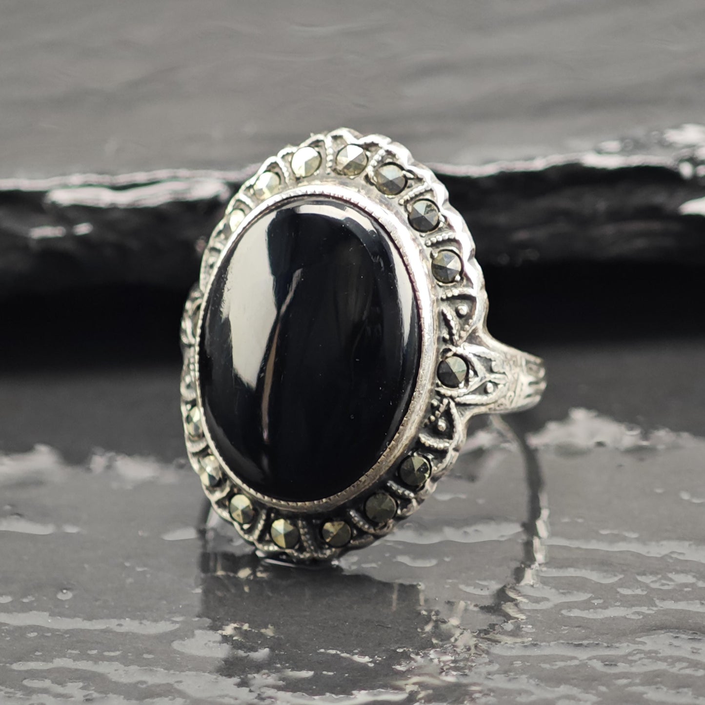 Art Deco Uncas Onyx Sterling Silver Ring Sz 5 1/2 R6713Dor