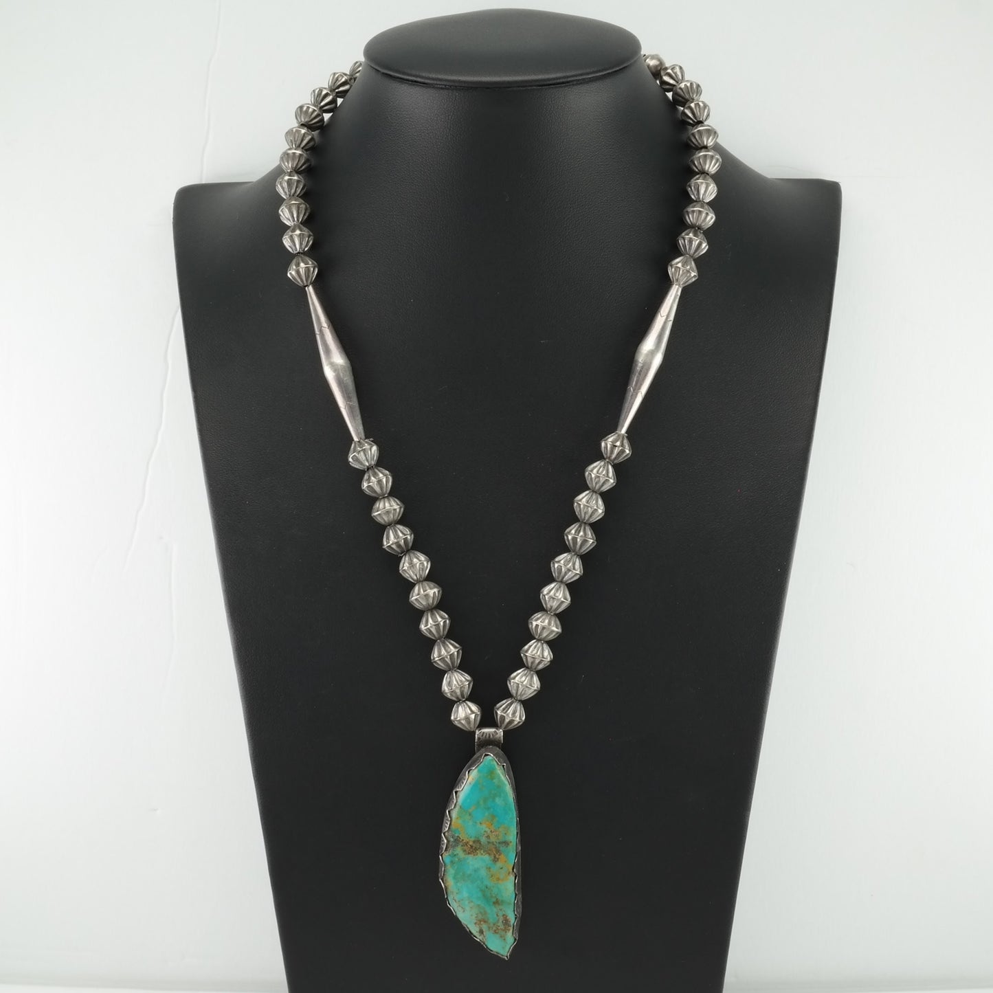 Southwest Sterling Silver Blue Turquoise Fluted Beads Necklace