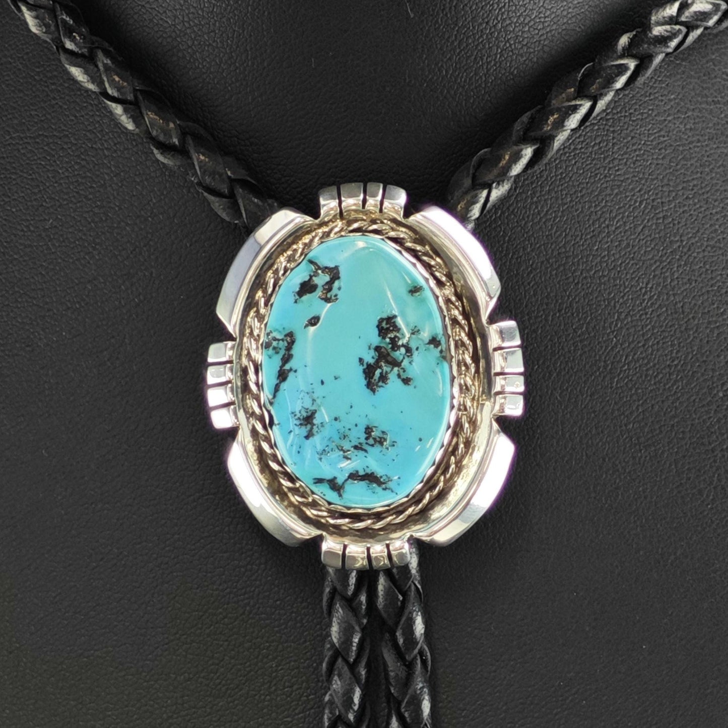 Vintage Native American Sterling Silver Sleeping Beauty Turquoise Bolo Tie Necklace N2745