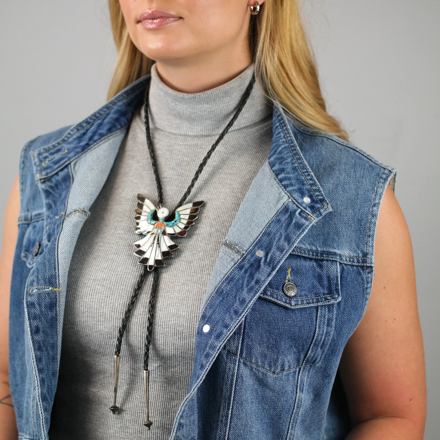 Native American Sterling Silver Thunderbird Leather Bolo Tie N2674