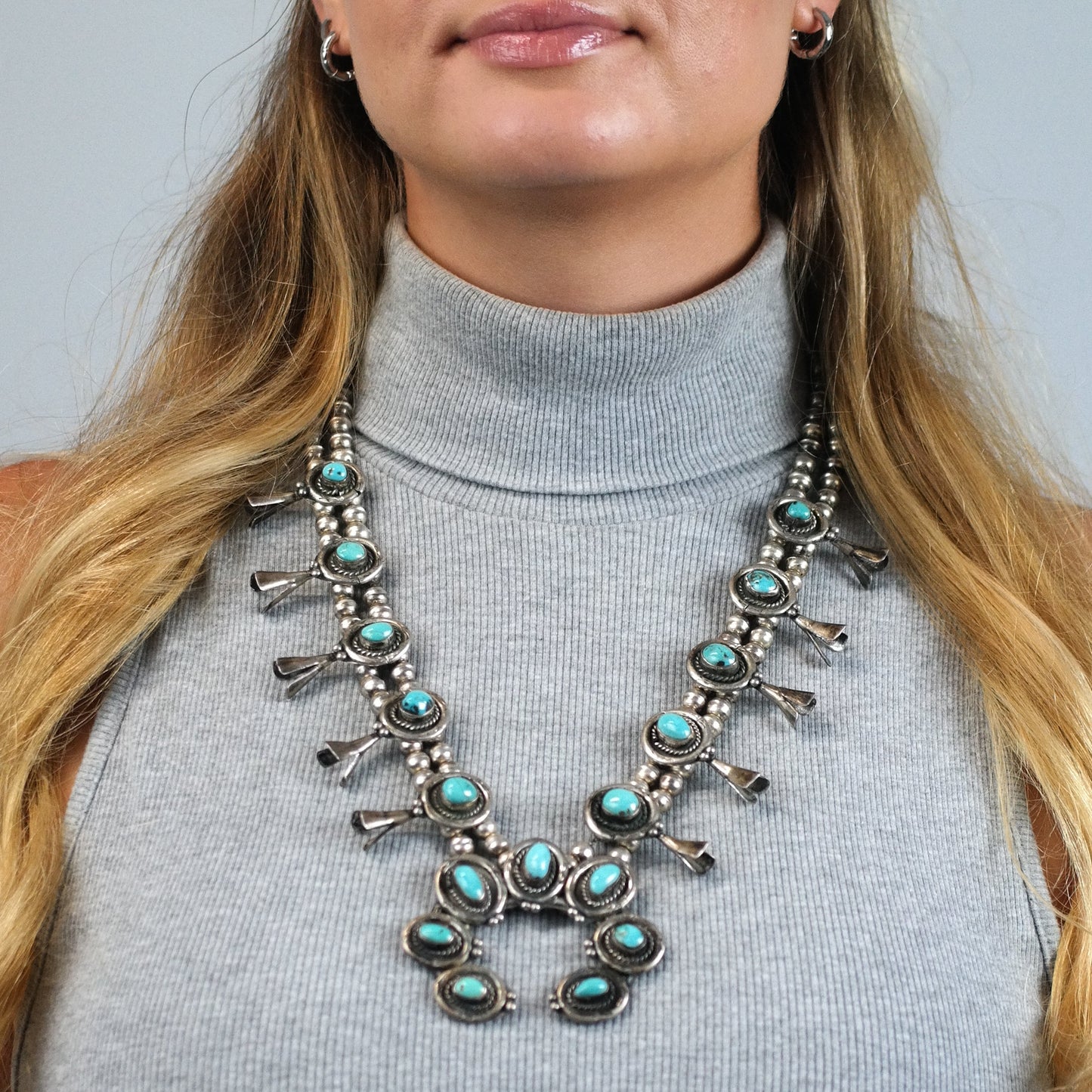 Vintage Native American Turquoise Sterling Silver Squash Blossom Necklace N2686