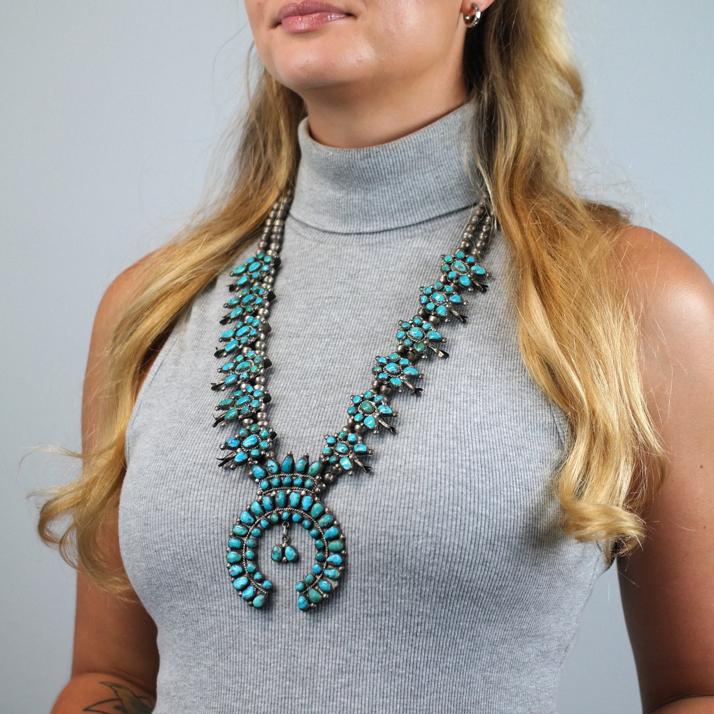 Vintage Zuni Turquoise Cluster Pendant Sterling Silver Squash Blossom Necklace N2693