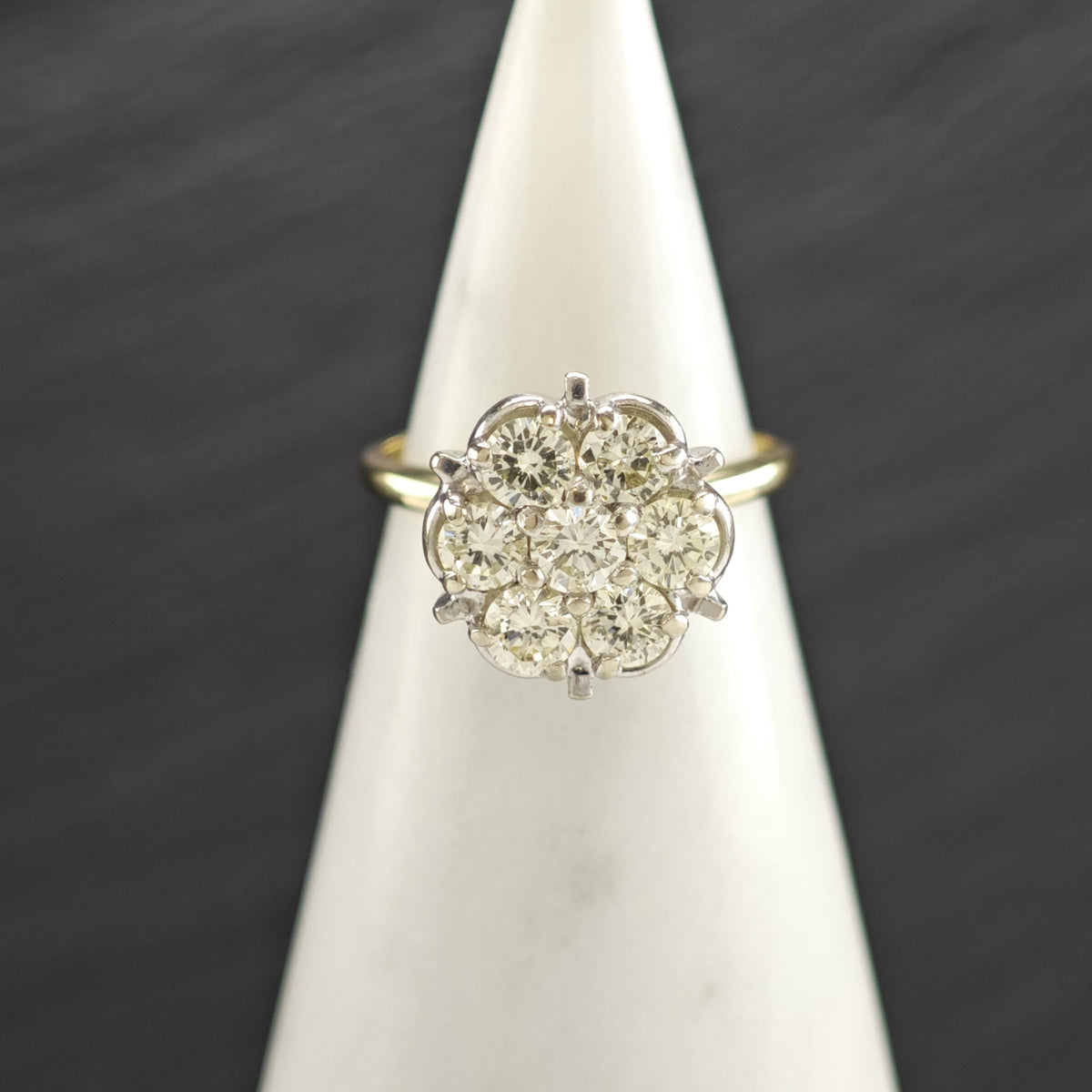 1cttw Diamond Cluster Tall Shoulder 10K Gold Ring Sz 4 1/4 R6773