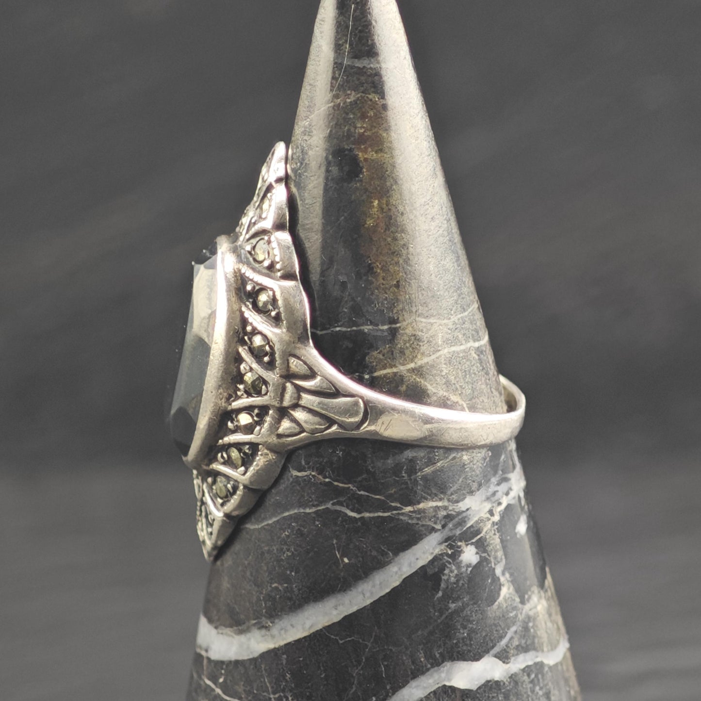 Art Deco Hematite Marcasite Sterling Silver Ring Sz 7 R6676