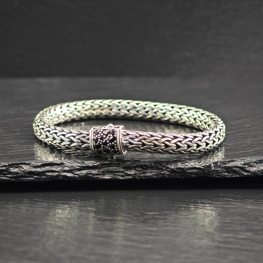 John Hardy Icon Bracelet 7.5mm Black Sapphire Sterling Silver