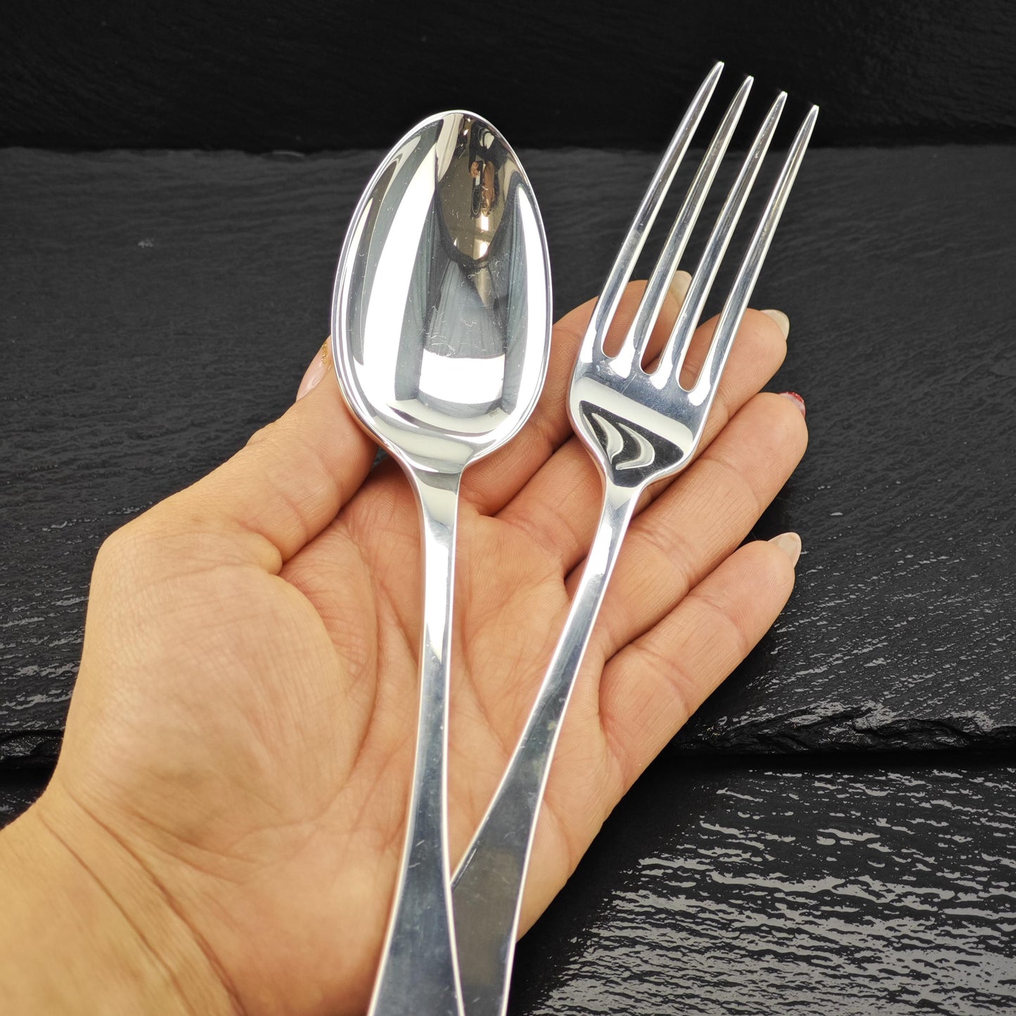 Choice Of Vintage Tiffany Silverware King William: Dinner Forks and Dessert Spoons with Pouch Sterling Silver
