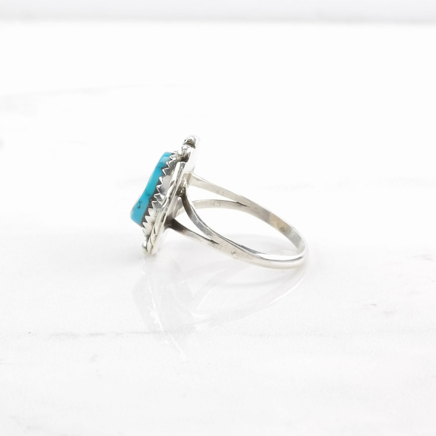 Vintage Native American Sterling Silver Ring, Natural Turquoise Blue Size 8