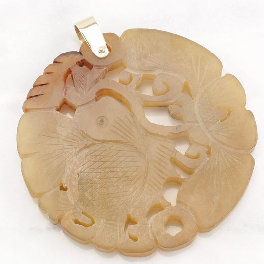 Vintage Carved Hardstone Chinese 14K Gold Pendant