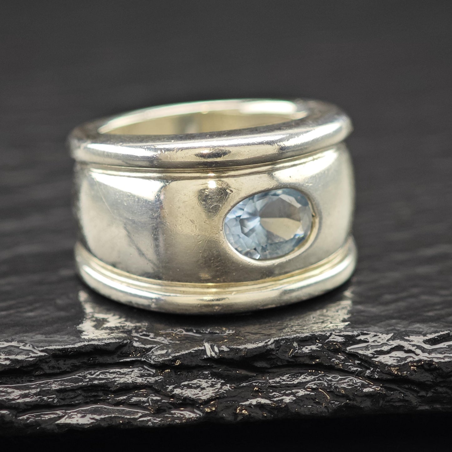 Sterling Silver Ring Wide Band with Blue Topaz Size 6 R6100
