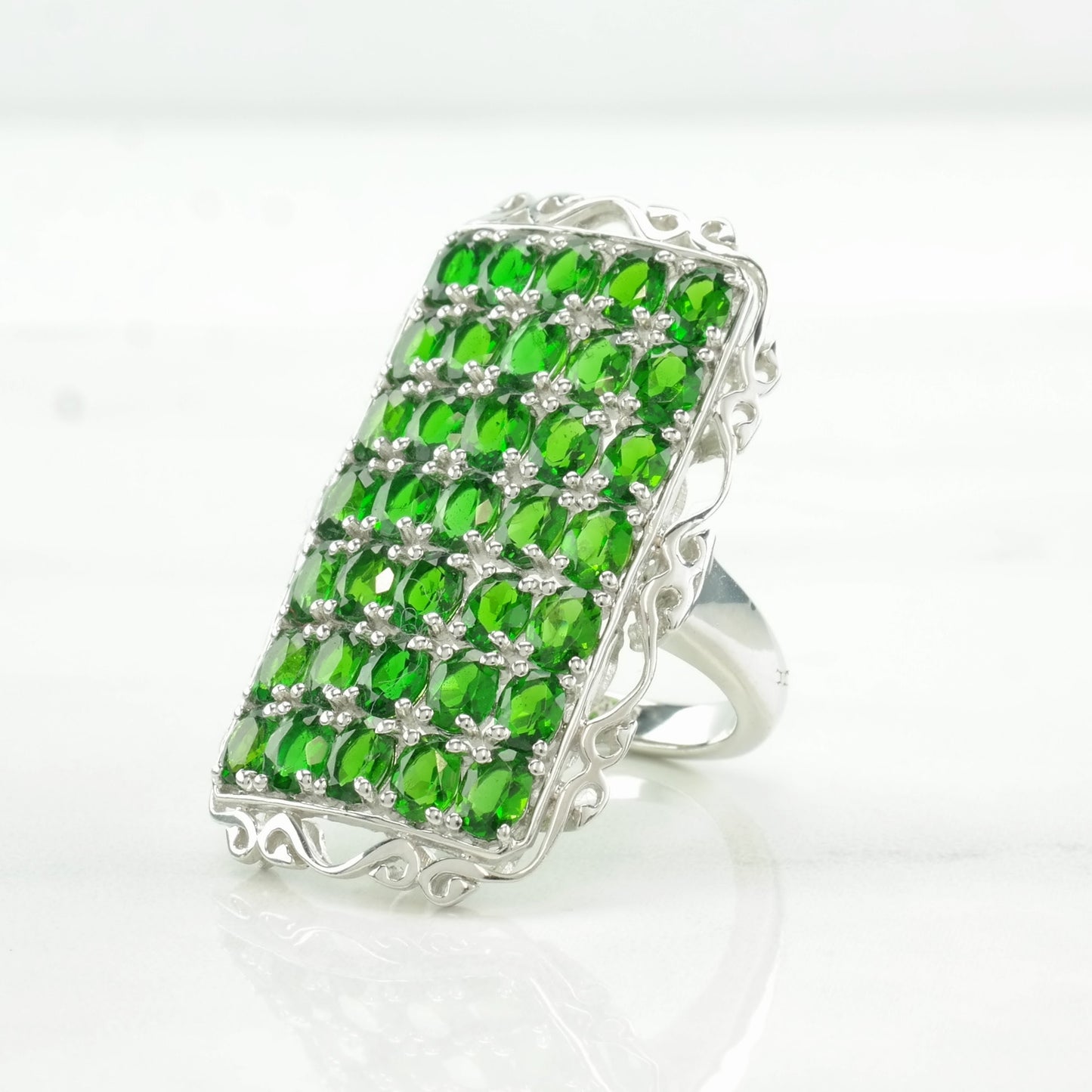 Vintage Sterling Silver Ring Green Chrome Diopside Cluster Size 8