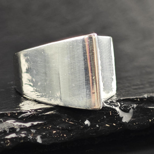 FROM Abstract Sterling Silver Ring Sz 8 R6555