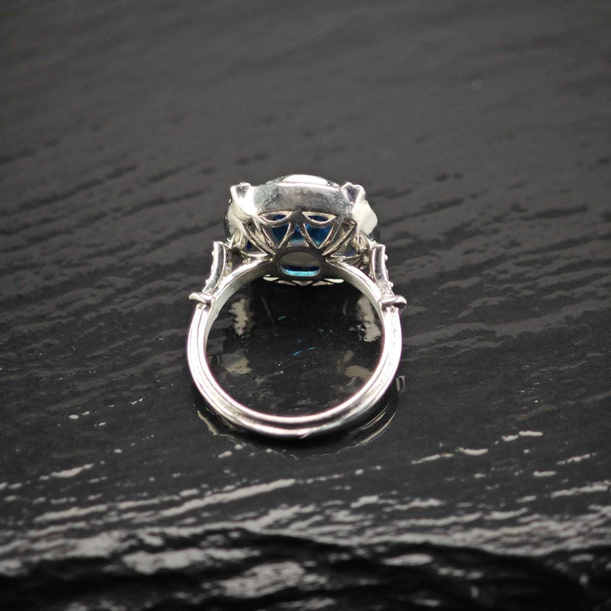 Art Deco Style Blue Gemstone Sterling Silver Ring Sz 5 R6818