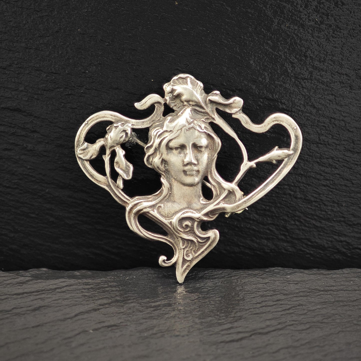 Vintage Art Nouveau Style Women Pendant/Brooch Sterling Silver