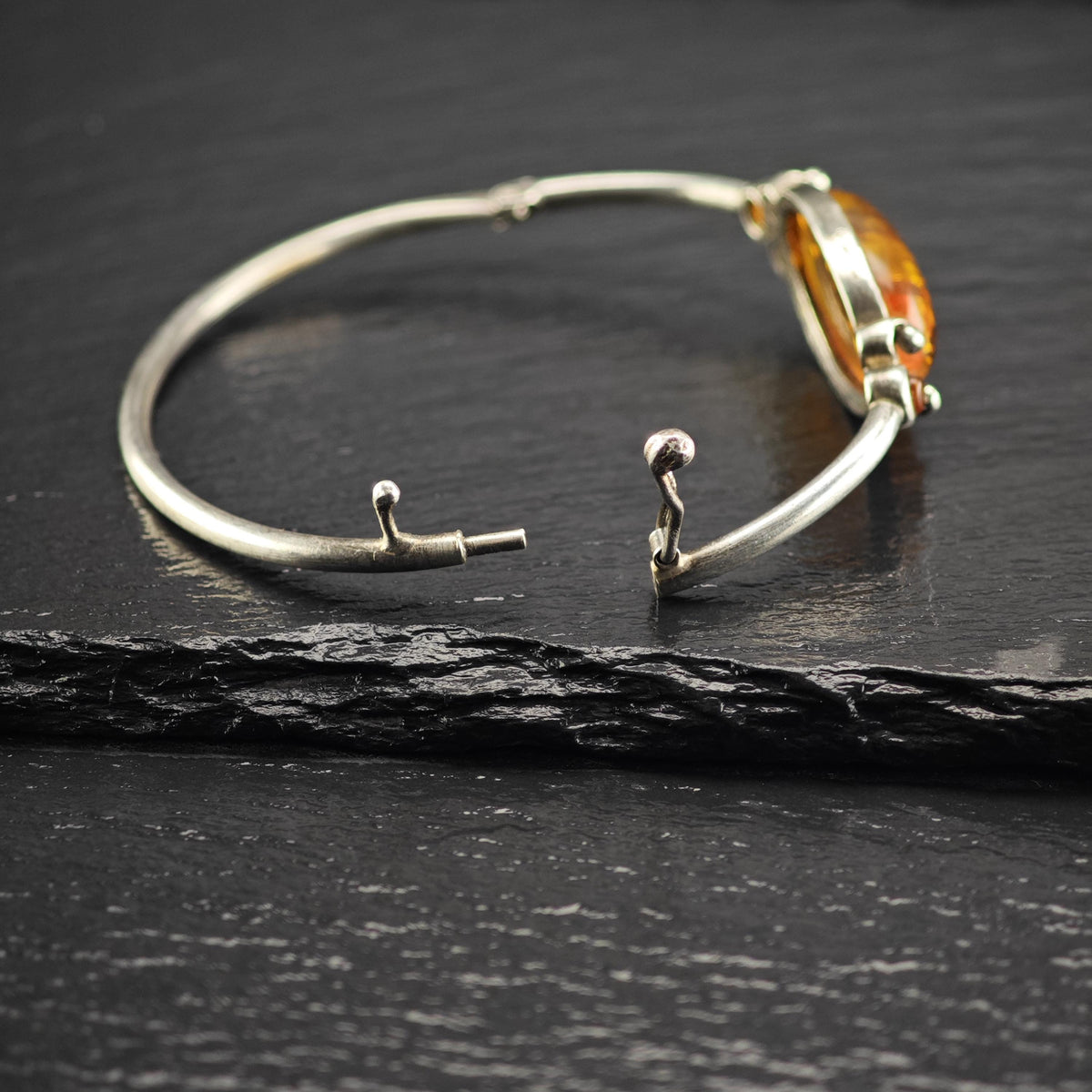 Oval Amber Sterling Silver Bangle Sz 6 1/4" BR3187