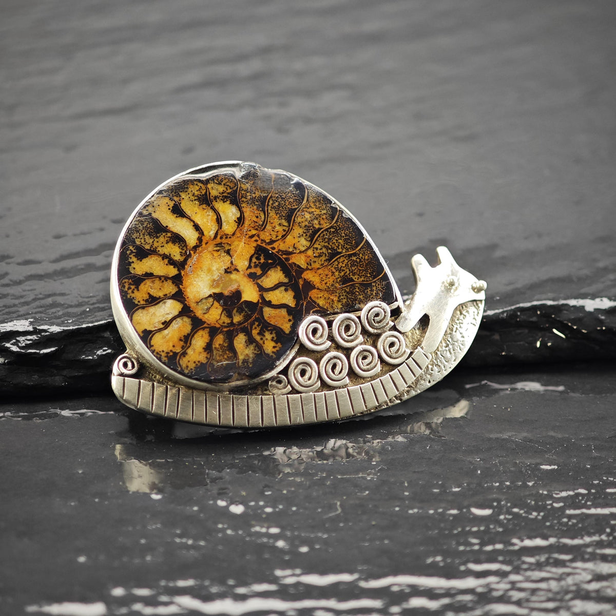 Zealandia Snail Sterling Silver Brooch/Pendant B2279
