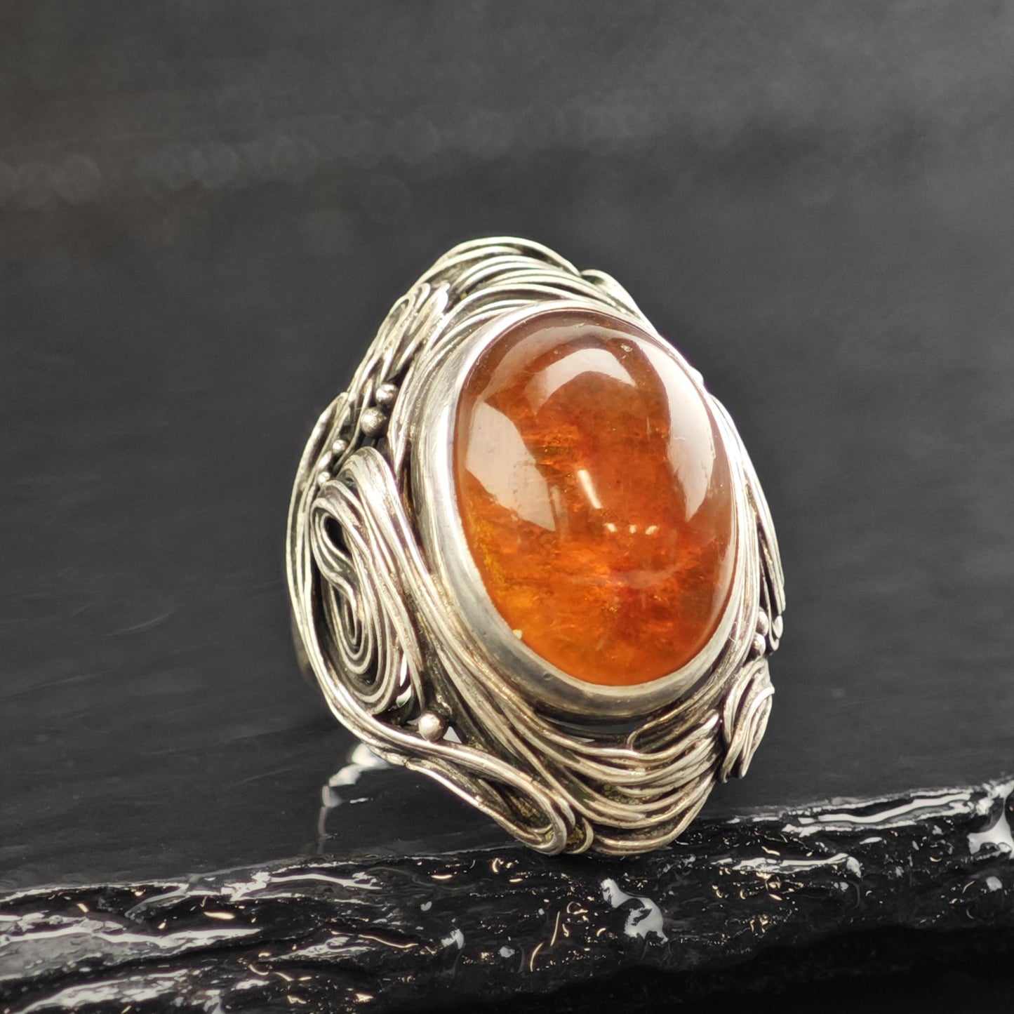 Oval Amber Wire Design Sterling Silver Ring Sz 7 R6589