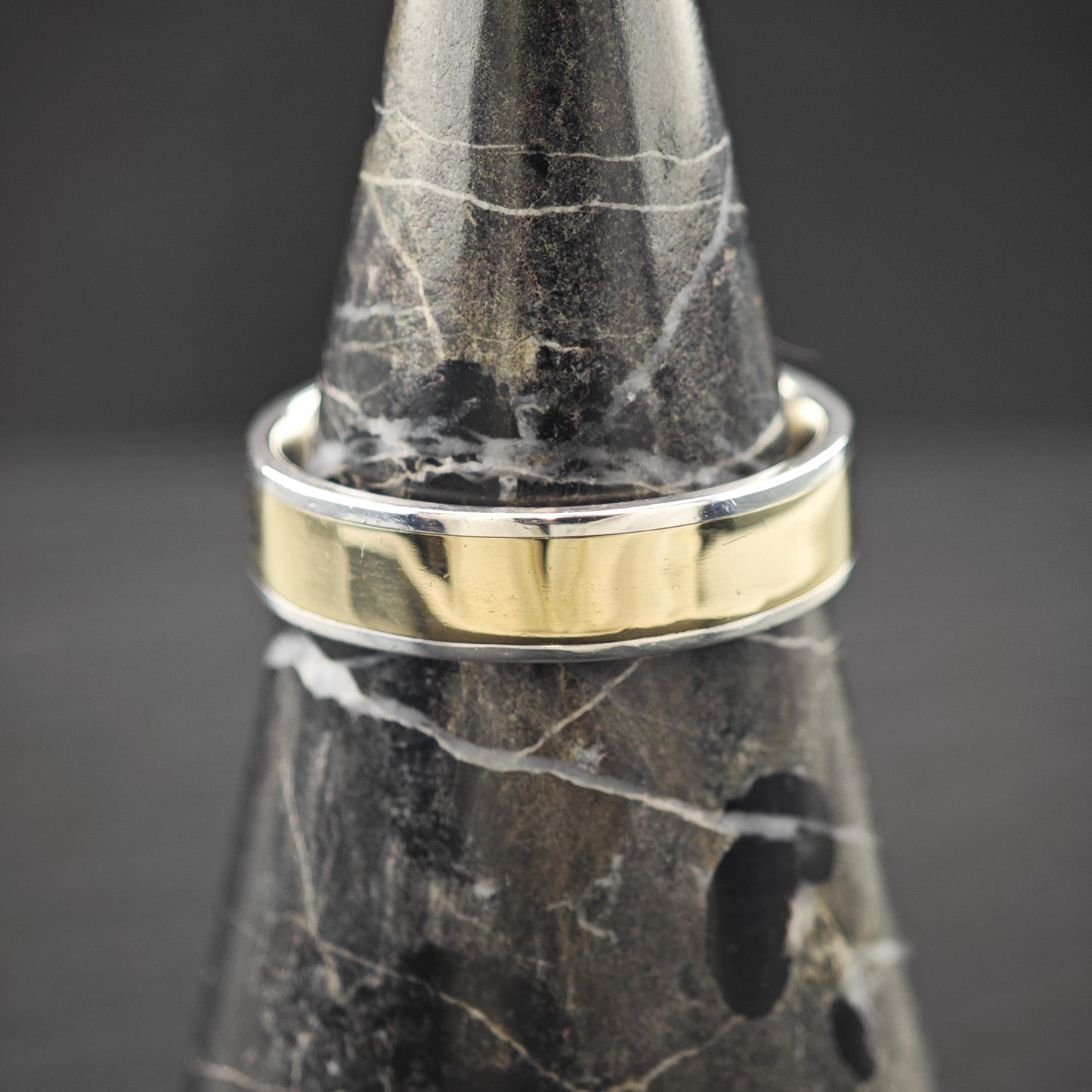 1/9 10KT Gold Accent Band Sterling Silver Sz 12