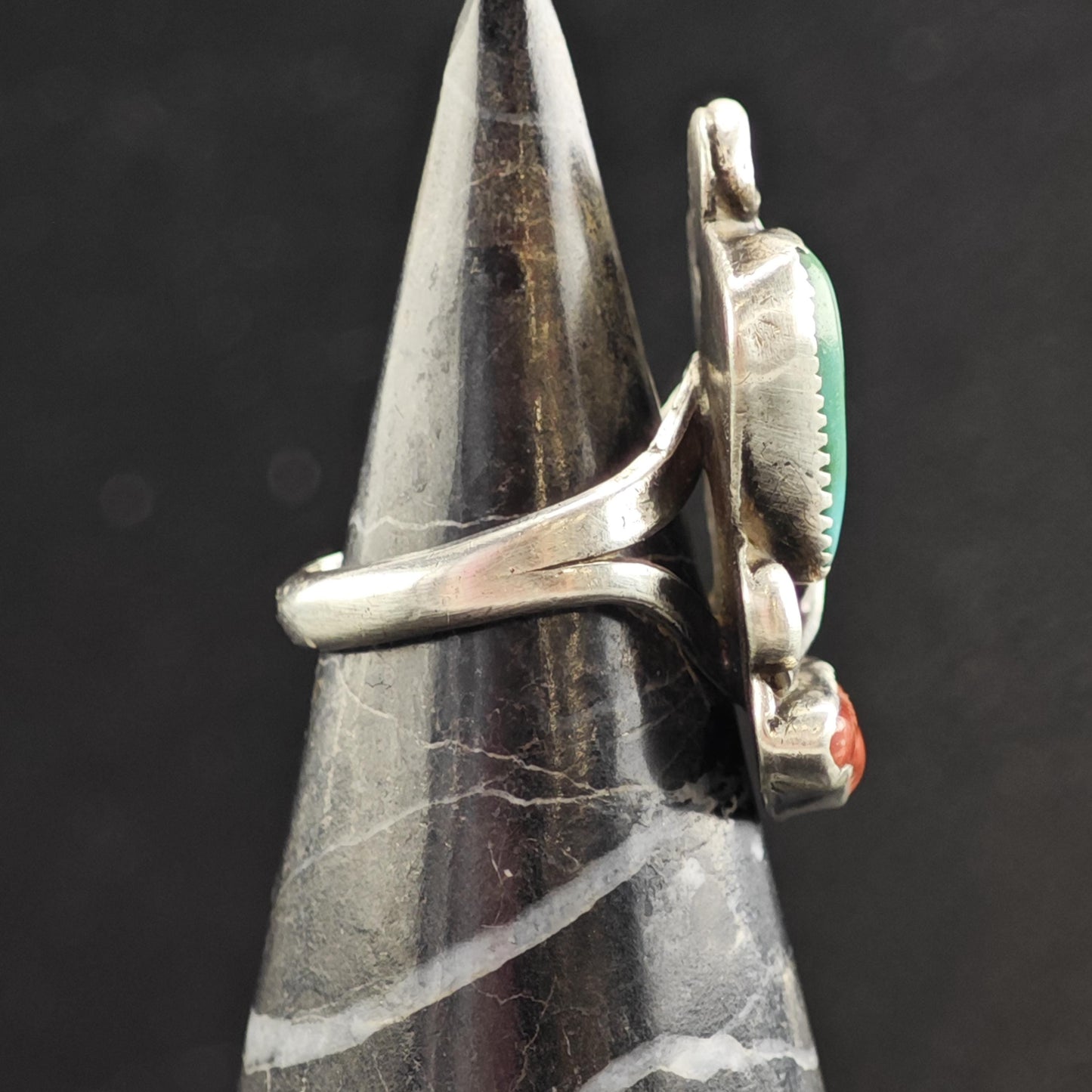 Eustace Zuni Carved Turquoise & Coral Sterling Silver Ring Sz 5 3/4 R6561