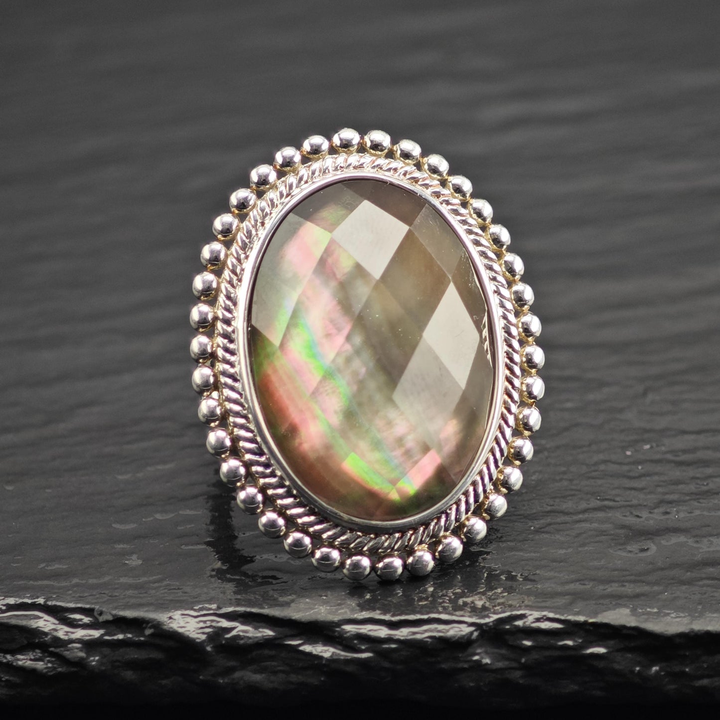 Mother of Pearl Doublet Ring Sterling Silver Sz 8 R6616