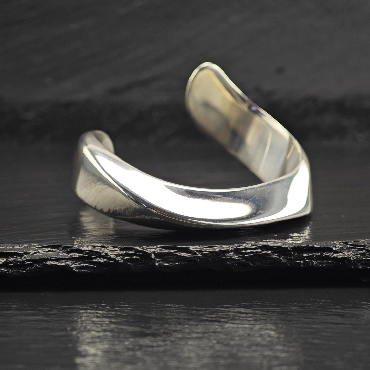 Vintage Tiffany & Co., Elsa Peretti Swirl Sterling Silver Cuff Sz 6 1/4" BR3125