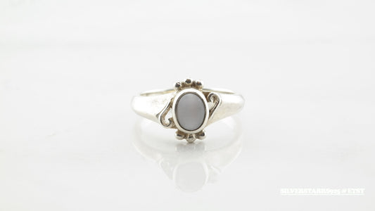 Sterling Silver Ring Quartz Grey Size 8