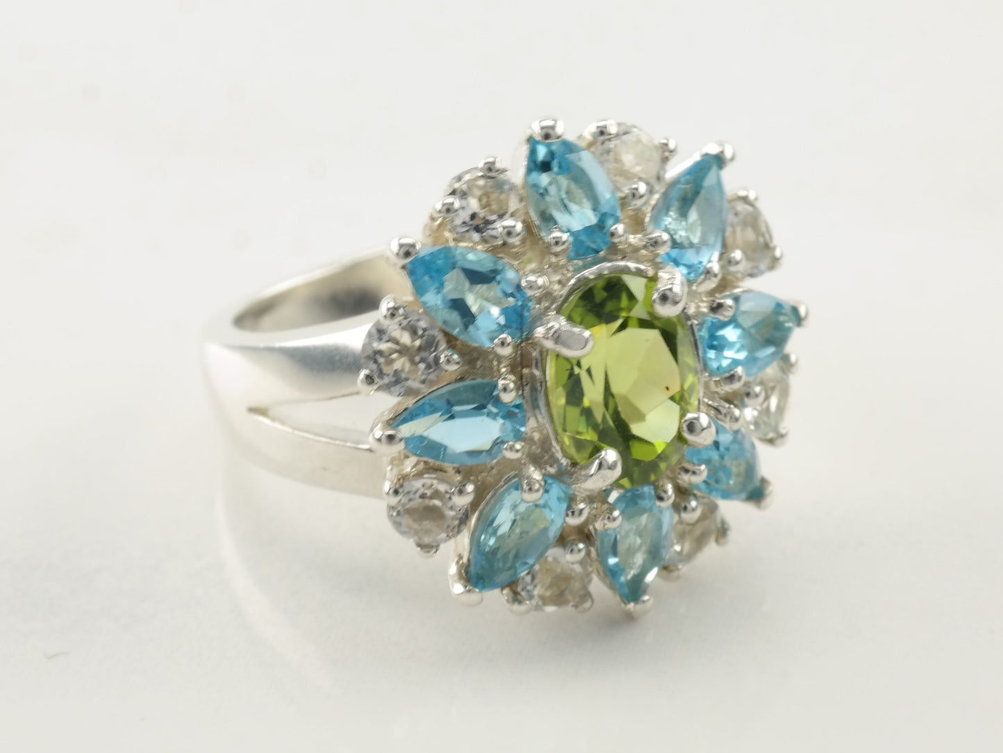 Vintage Sterling Silver Ring Topaz Peridot Flower Size 7 1/4