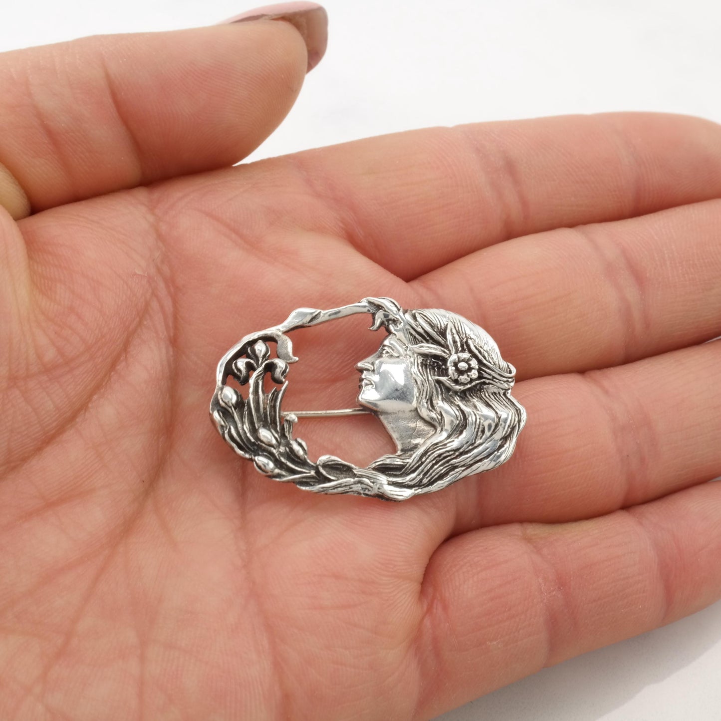 Vintage Art Nouveau Style Sterling Silver Brooch