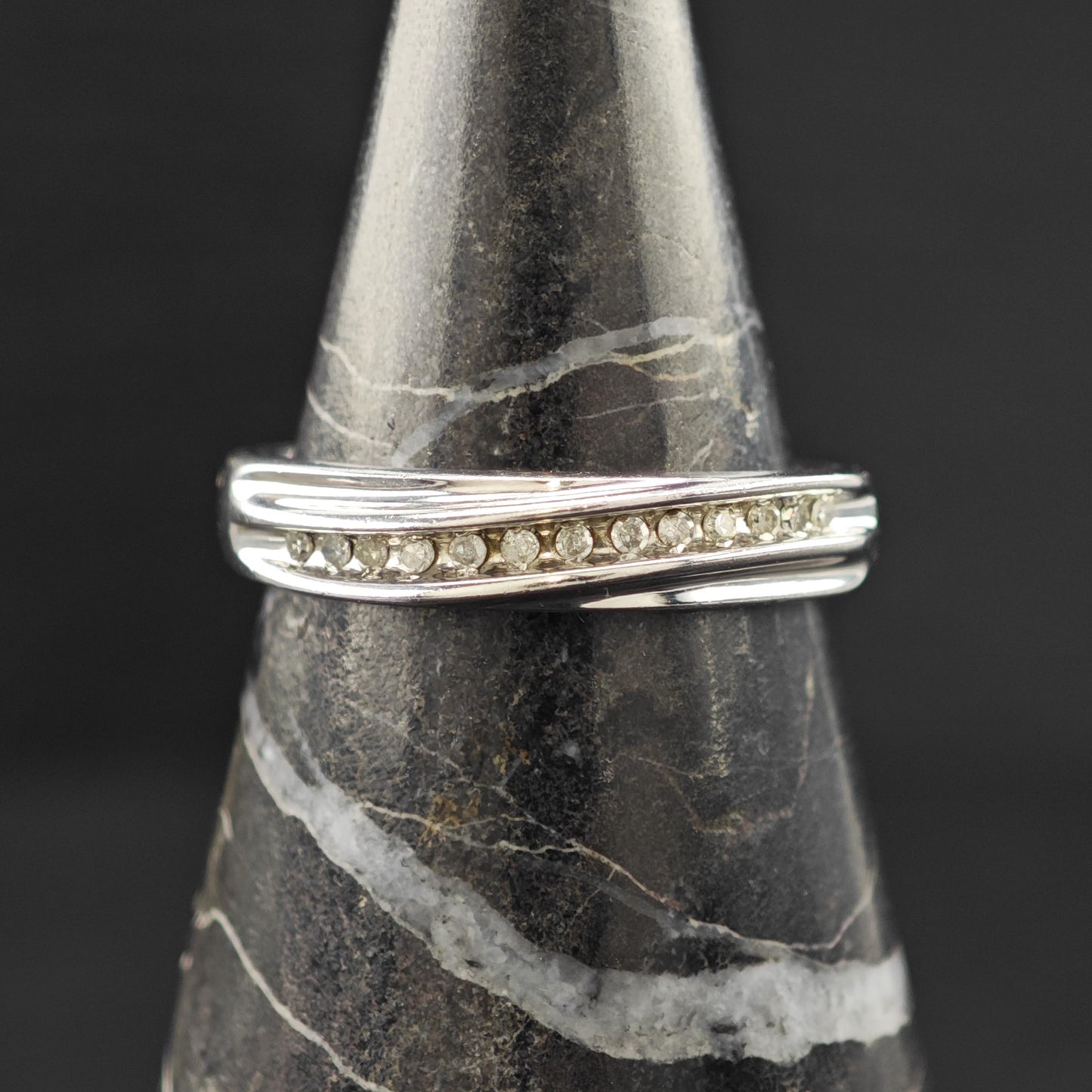 Sterling Silver 13 Diamond Band Ring Minimalist Style Size 7 R6182